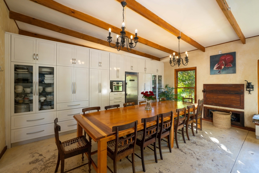 5 Bedroom Property for Sale in Langerug Western Cape